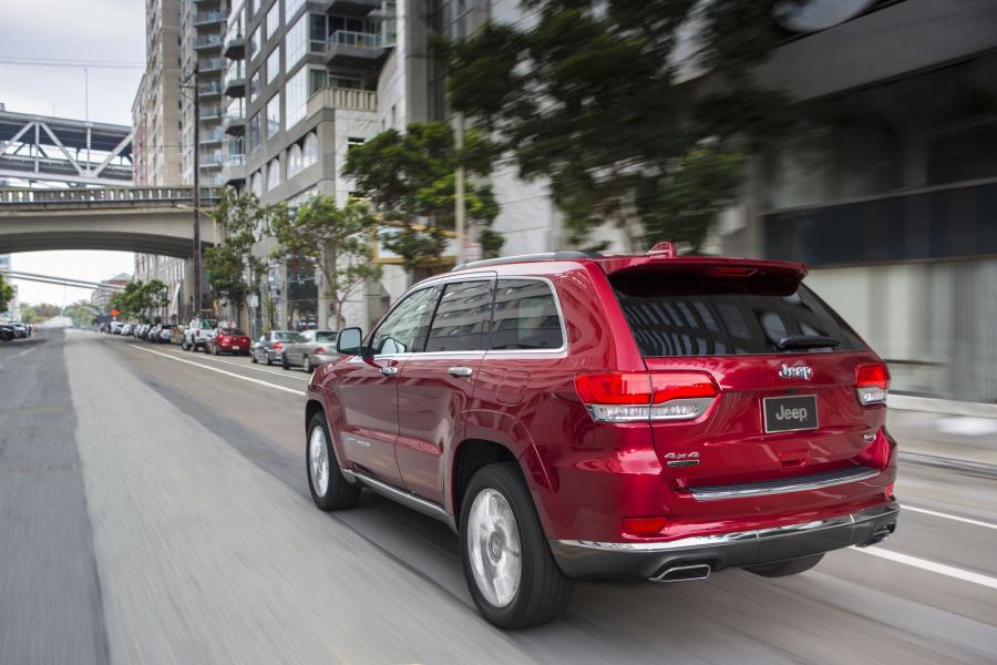  Jeep Grand Cherokee Summit 2014 года  (фото 54 из 61)